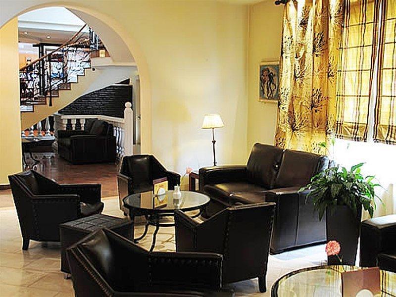 Hotel Mondial Tirana